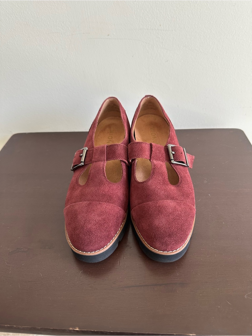 Vionic Women's Carmen T-Strap Loafer Suede Port Wine Size 6 - Picture 3 of 10